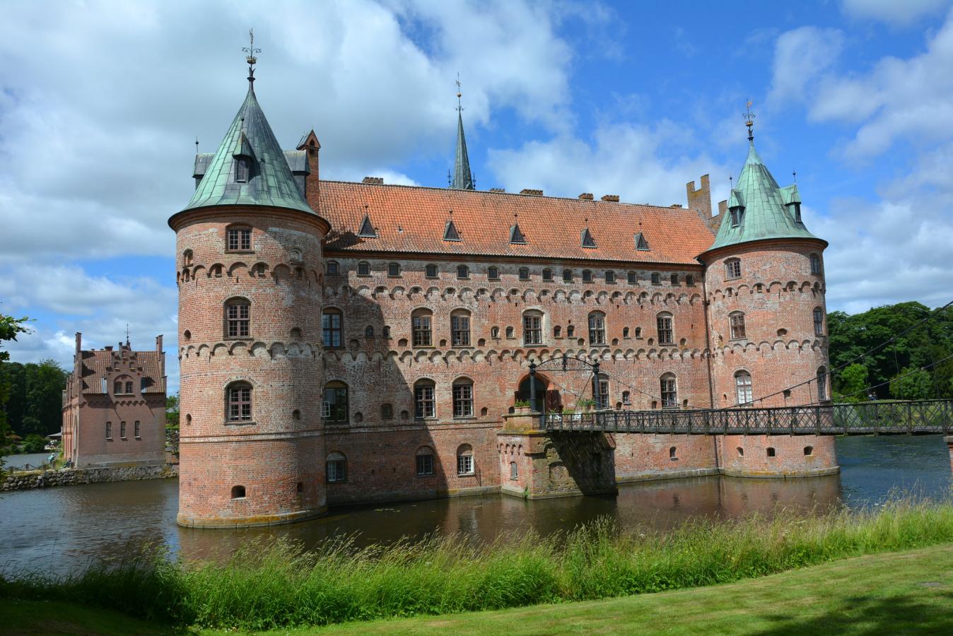 Egeskov Castle