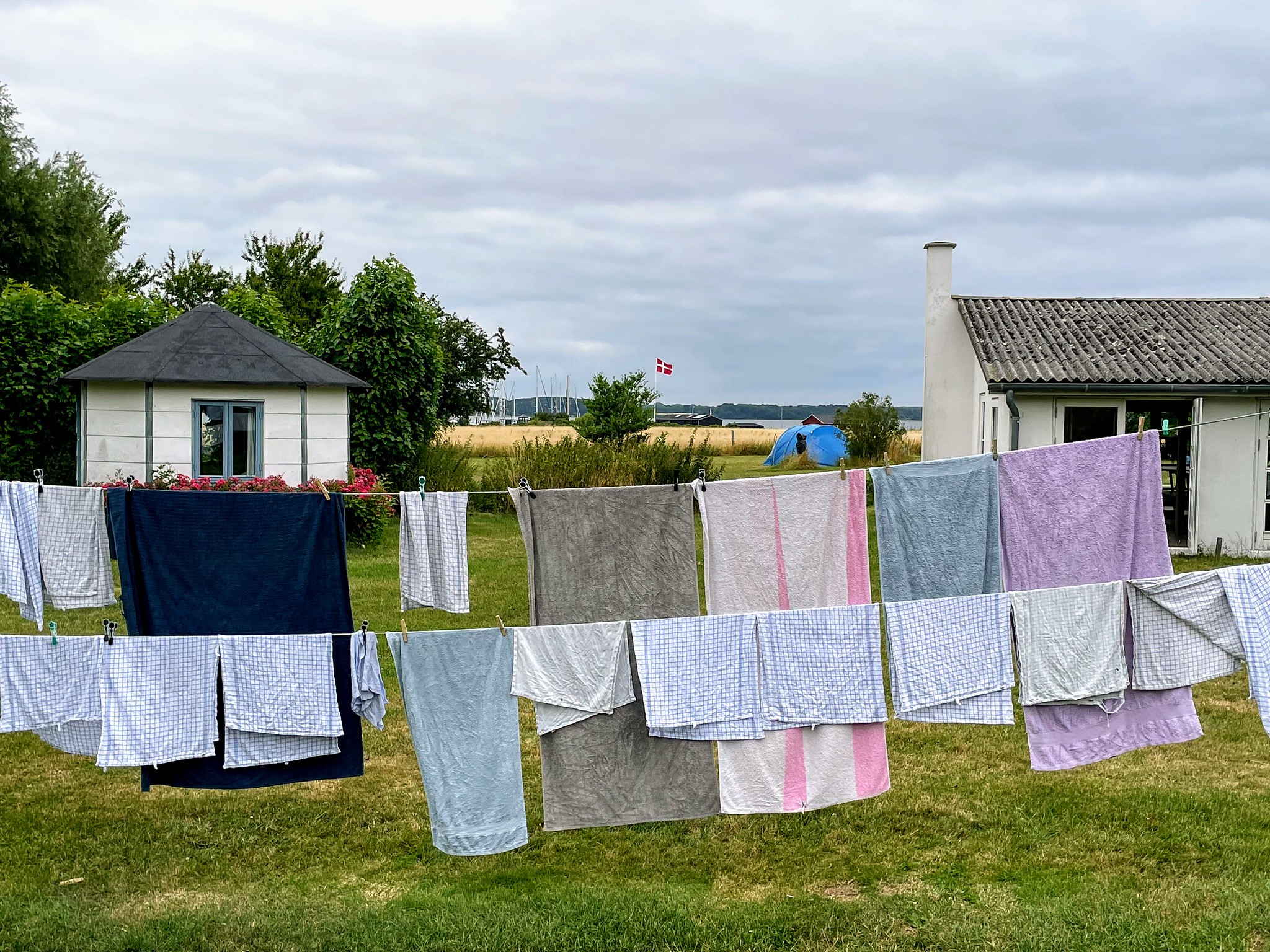 Vasketøj på Skarø i Det Sydfynske Øhav