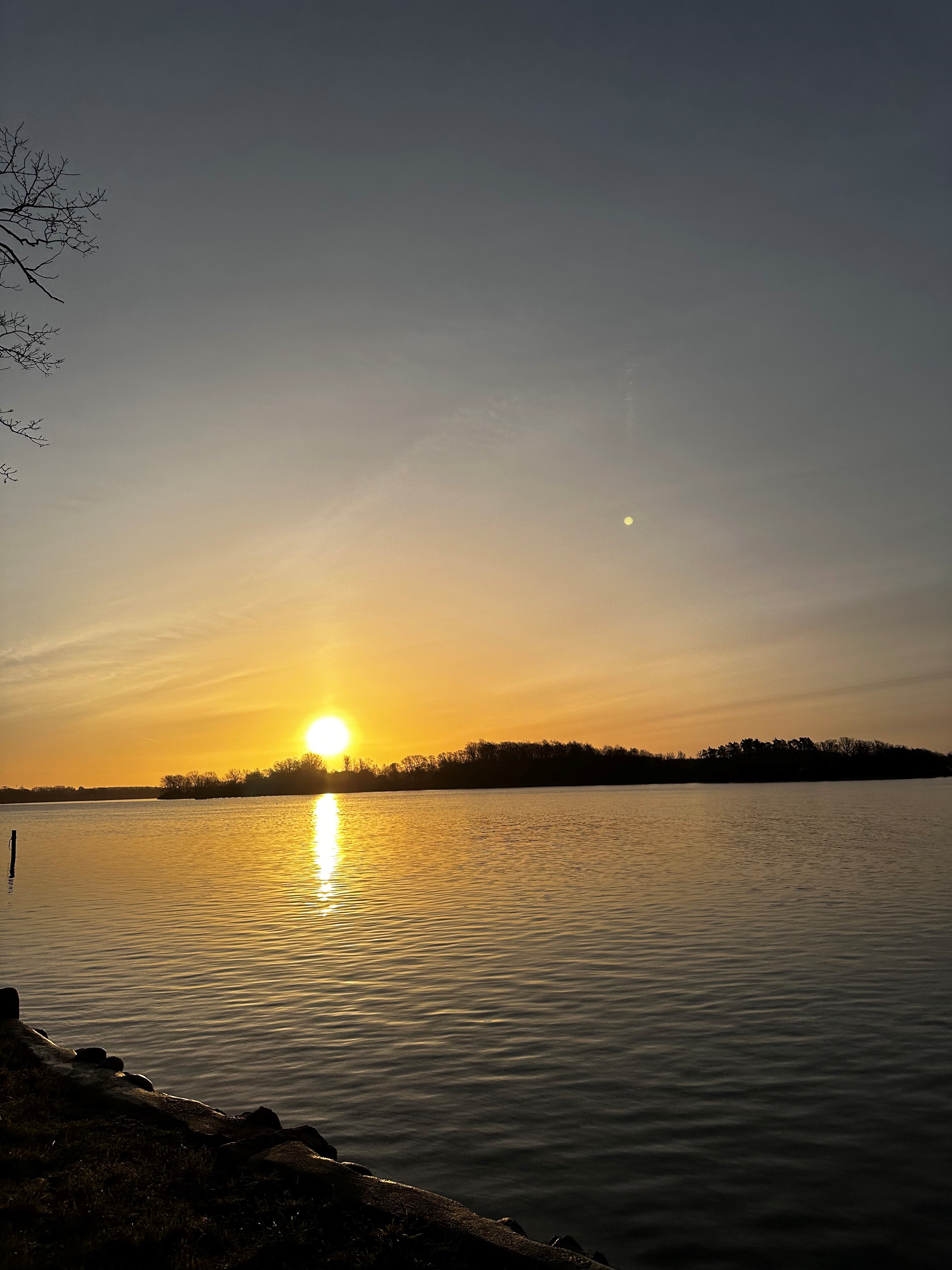 Solopgang ved Christiansmindestien i Svendborg