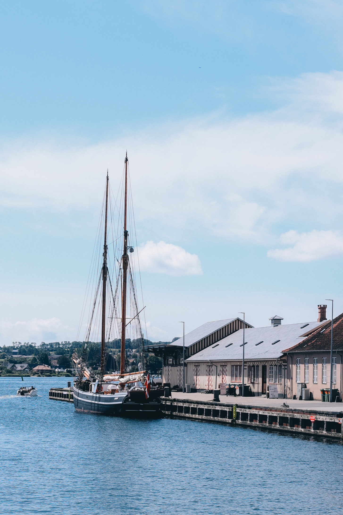 Træskib i Svendborg Havn