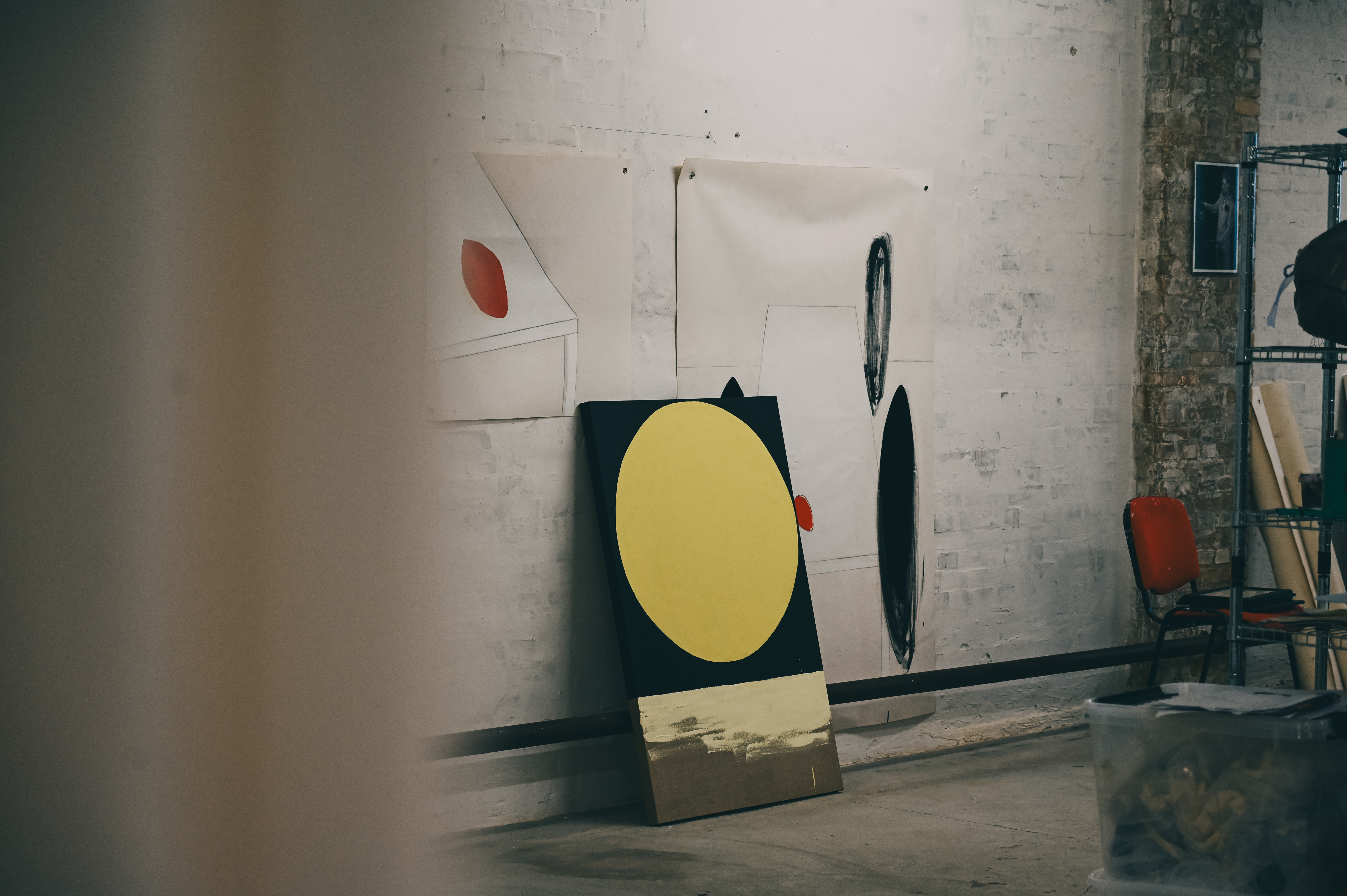 Ved siden af STUDIO, værksted på Frederiksø, Svendborg