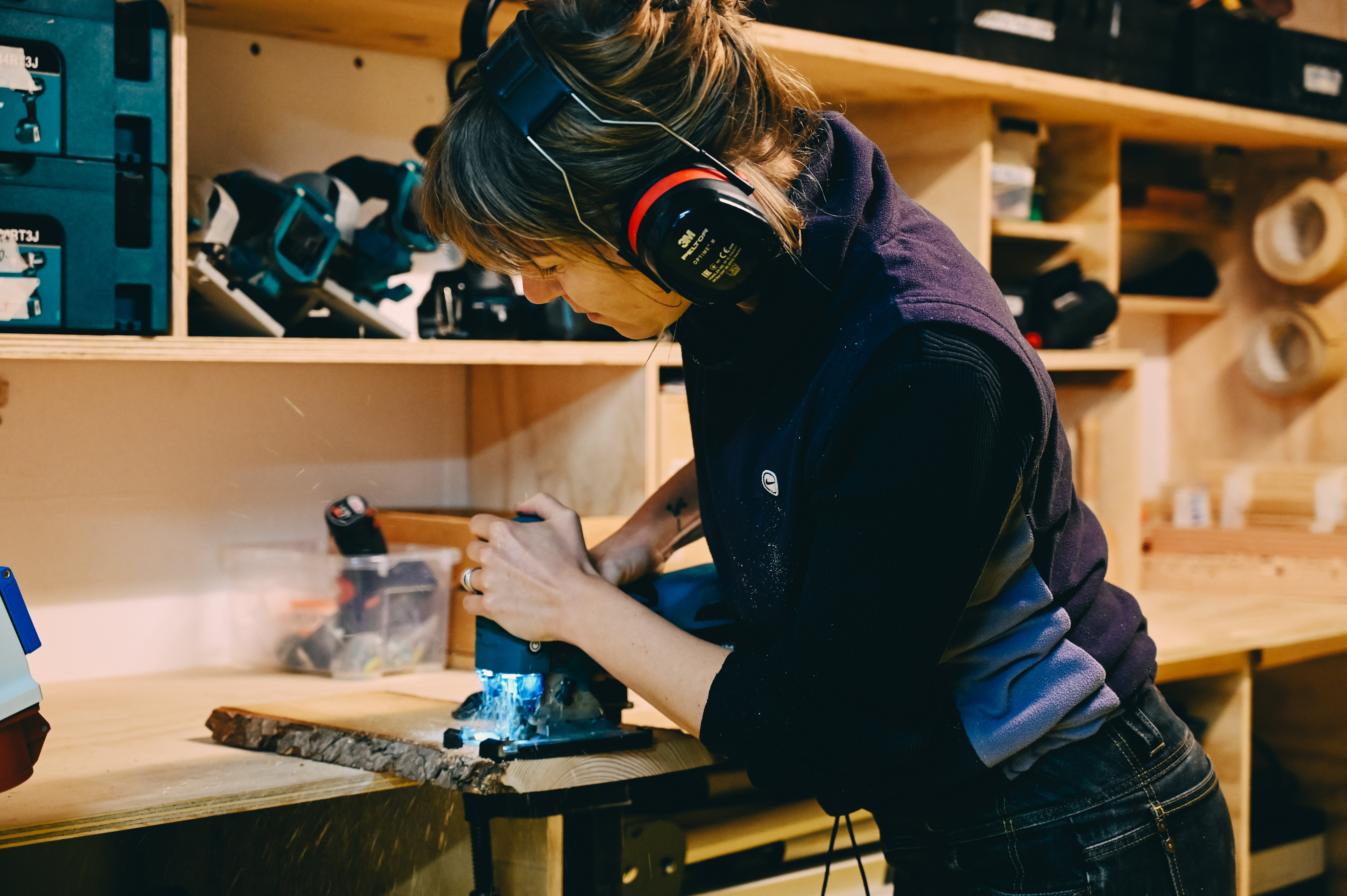 På besøg hos de kreative lejere på Frederiksø, Log Ladies