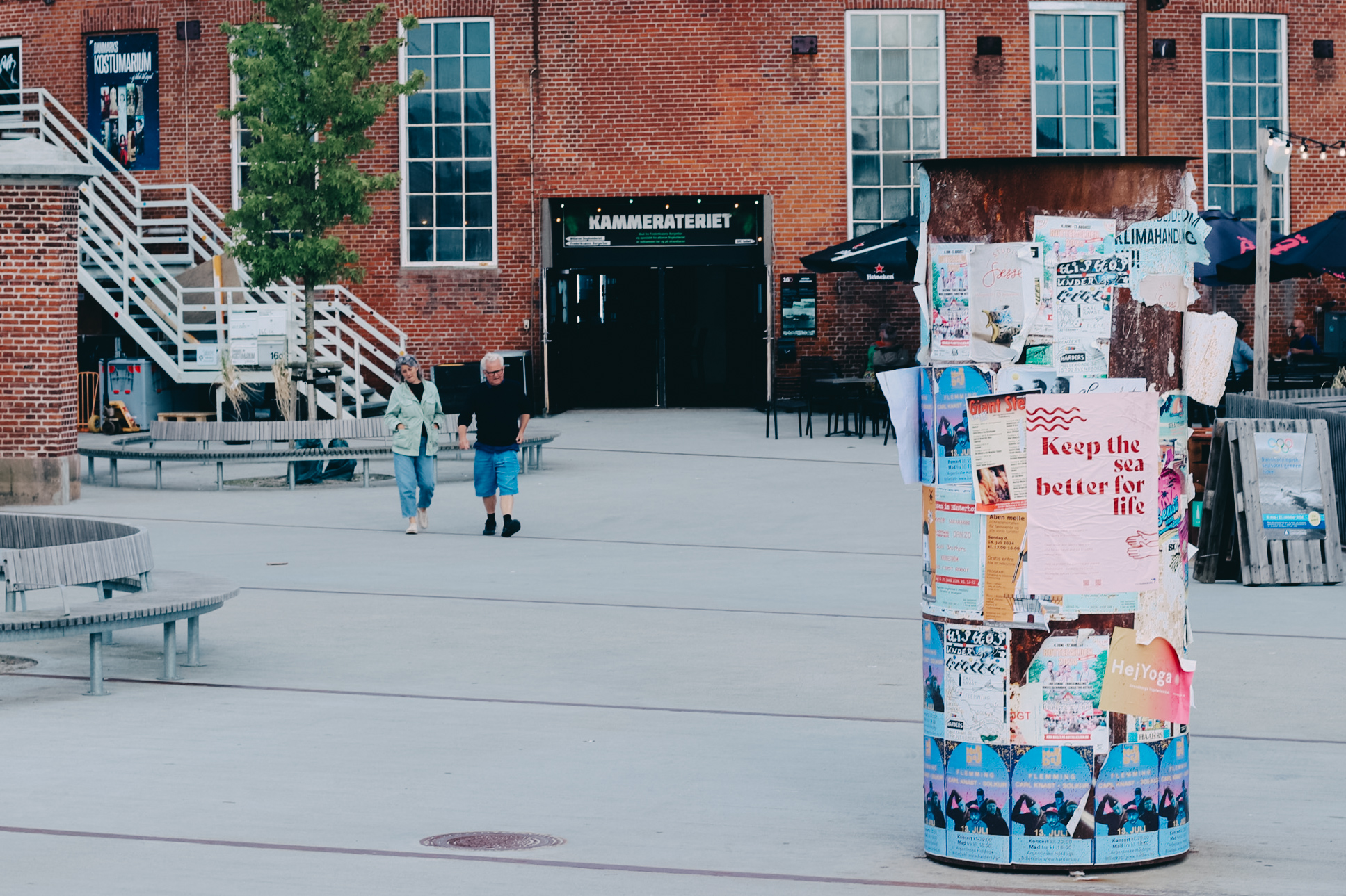 Plakatsøjle på Frederiksø