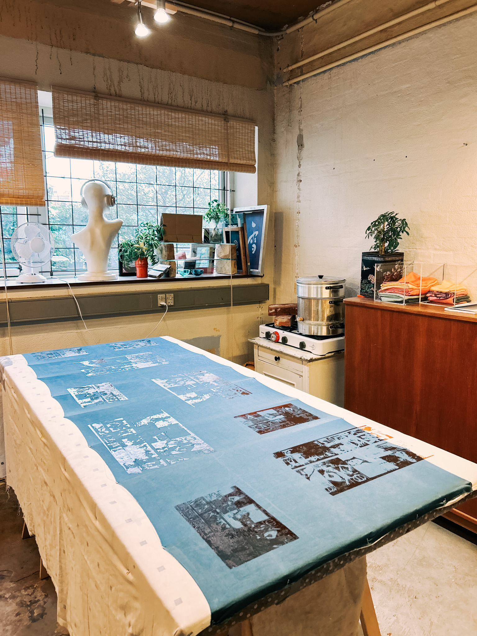 ALØR silketryk, kunstner på Frederiksø i Svendborg