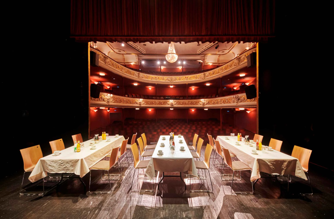 Teatersalen Borgerforeningen Svendborg Teater - unikke møde- og konferencesteder i Svendborg