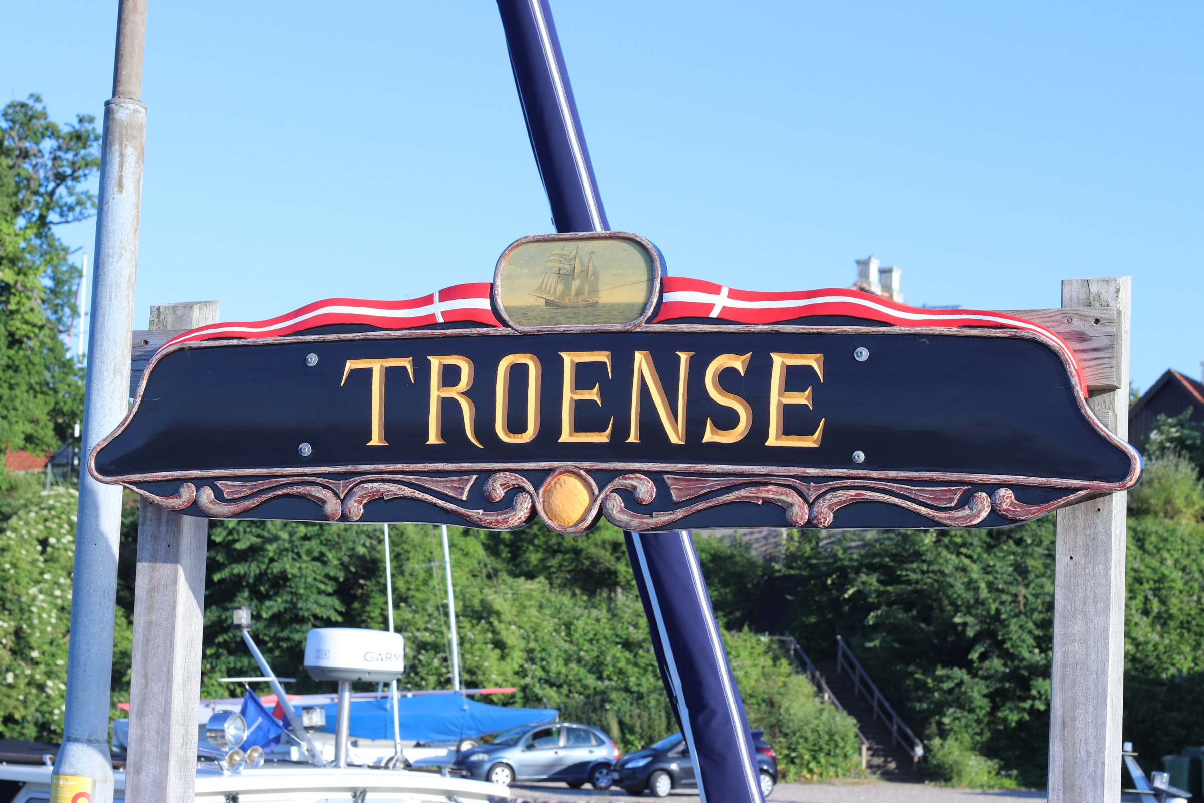 M/S Helge stop i Troense, Sommer ved Sundet